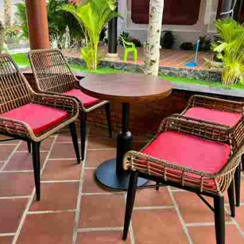 Hình ảnh Một Số Yếu Tố Quan Trọng Trong Việc Mua Bàn Ghế Cafe