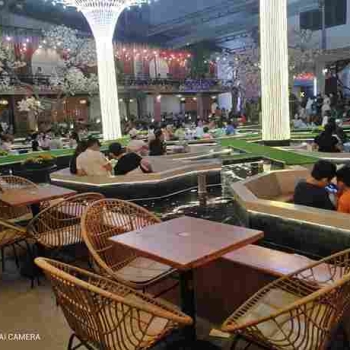 Hình ảnh Bàn Ghế Cafe: Lựa Chọn Hoàn Hảo Cho Quán Cafe